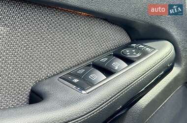 Седан Mercedes-Benz E-Class 2010 в 