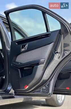 Седан Mercedes-Benz E-Class 2010 в 