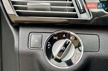 Седан Mercedes-Benz E-Class 2010 в 