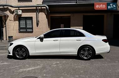 Седан Mercedes-Benz E-Class 2020 в 