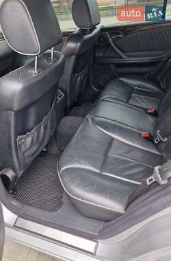 Седан Mercedes-Benz E-Class 2000 в 