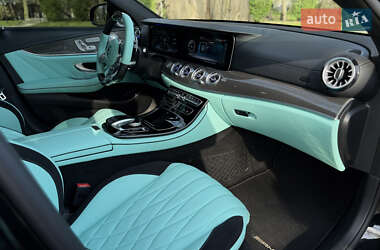 Седан Mercedes-Benz E-Class 2016 в 