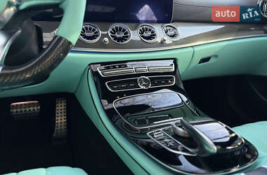 Седан Mercedes-Benz E-Class 2016 в 