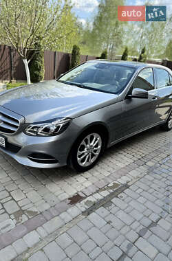 Седан Mercedes-Benz E-Class 2013 в 