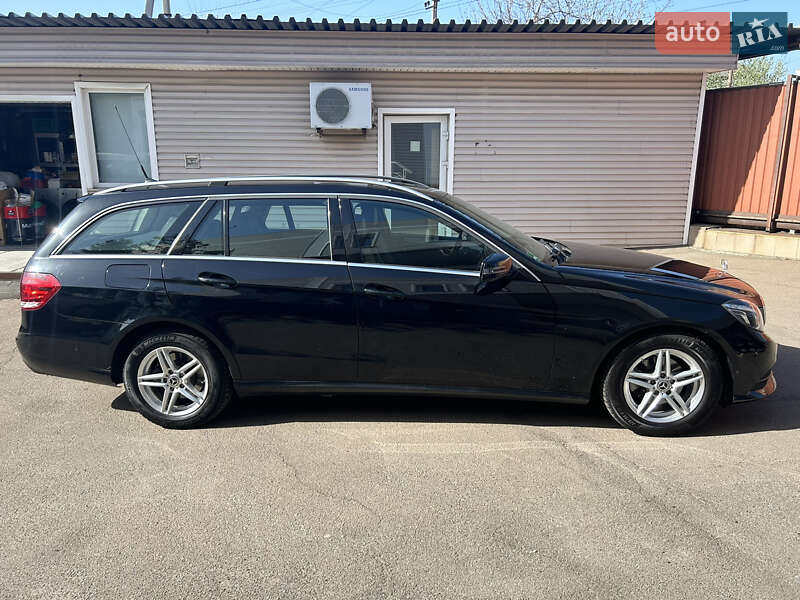 Універсал Mercedes-Benz E-Class 2015 в Києві