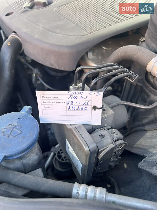 Універсал Mercedes-Benz E-Class 2015 в Києві