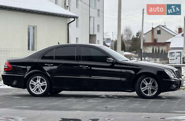 Седан Mercedes-Benz E-Class 2006 в Самборе