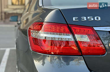 Седан Mercedes-Benz E-Class 2012 в 