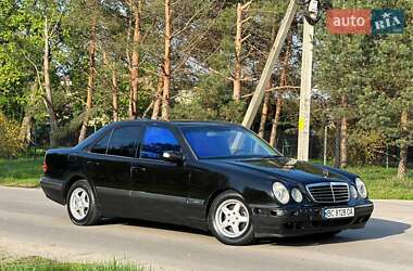 Седан Mercedes-Benz E-Class 2000 в 
