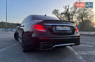 Седан Mercedes-Benz E-Class 2016 в 