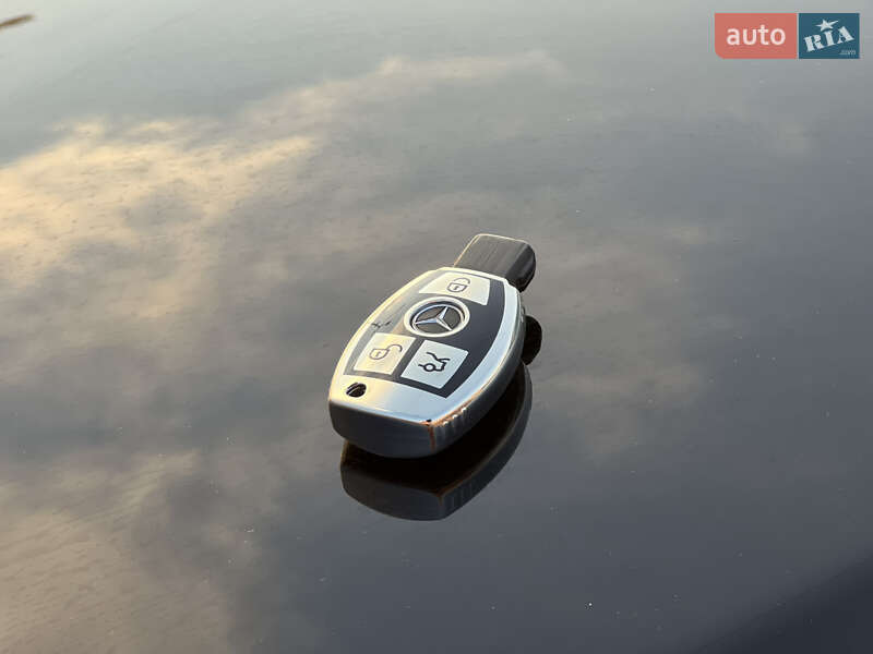 Универсал Mercedes-Benz E-Class 2011 в Ровно