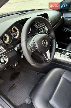 Седан Mercedes-Benz E-Class 2014 в 