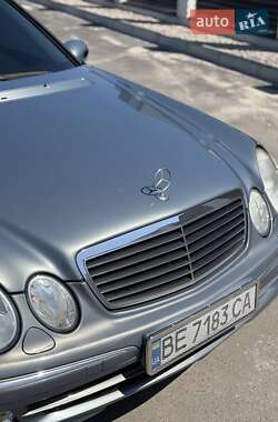 Універсал Mercedes-Benz E-Class 2003 в 