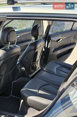 Універсал Mercedes-Benz E-Class 2003 в 