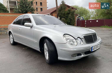 Седан Mercedes-Benz E-Class 2003 в 