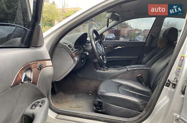 Седан Mercedes-Benz E-Class 2003 в 