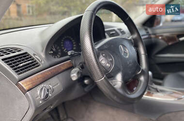 Седан Mercedes-Benz E-Class 2003 в 