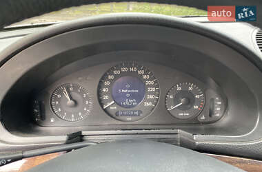 Седан Mercedes-Benz E-Class 2003 в 