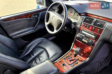 Универсал Mercedes-Benz E-Class 2001 в 