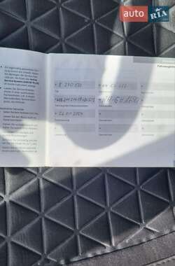 Універсал Mercedes-Benz E-Class 2004 в 