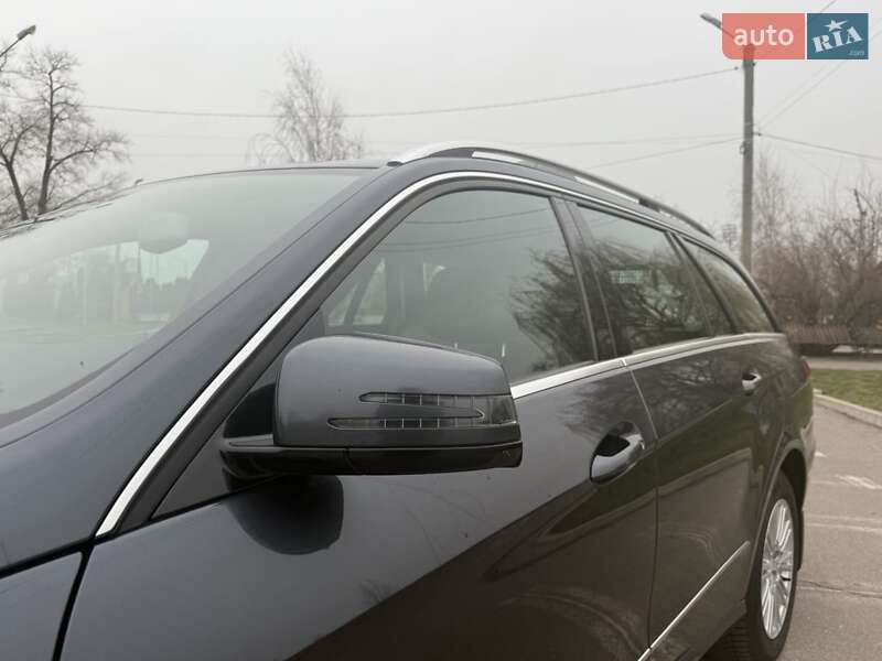 Универсал Mercedes-Benz E-Class 2010 в Александрие