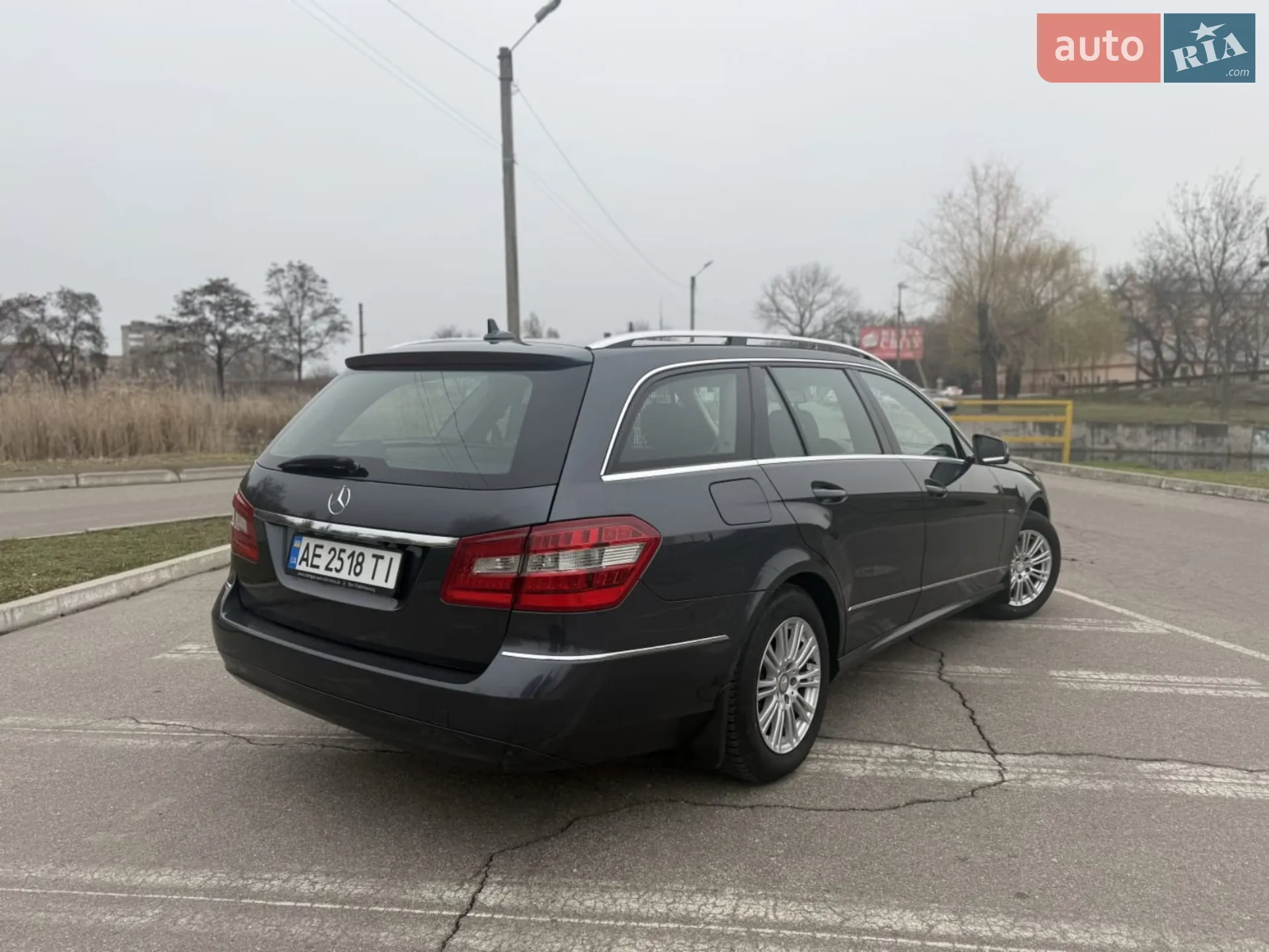 2010 Mercedes-Benz E-klasse - мініатюра 3
