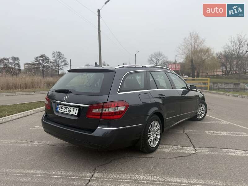 Универсал Mercedes-Benz E-Class 2010 в Александрие