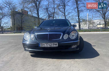 Седан Mercedes-Benz E-Class 2002 в 