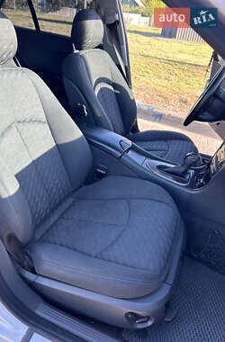 Седан Mercedes-Benz E-Class 2004 в 
