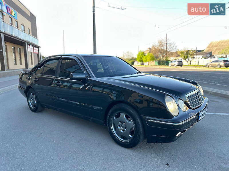 Седан Mercedes-Benz E-Class 1996 в Белой Церкви