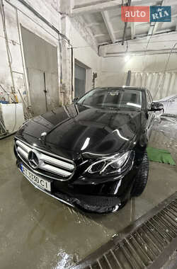 Седан Mercedes-Benz E-Class 2016 в 