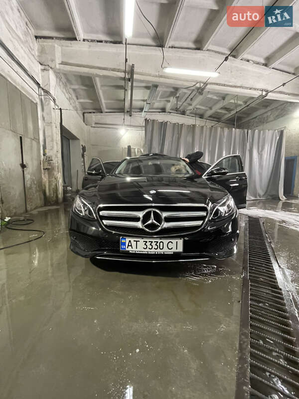 Седан Mercedes-Benz E-Class 2016 в Коломиї фото 27 Седан Mercedes-Benz E-Class 2016 в Коломиї