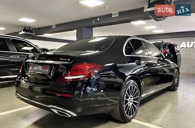 Седан Mercedes-Benz E-Class 2018 в 