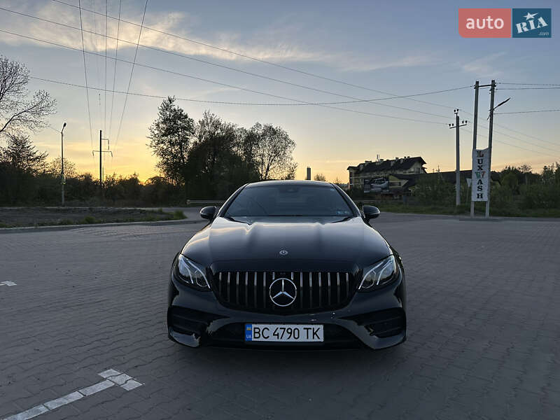 Купе Mercedes-Benz E-Class 2018 в Львове