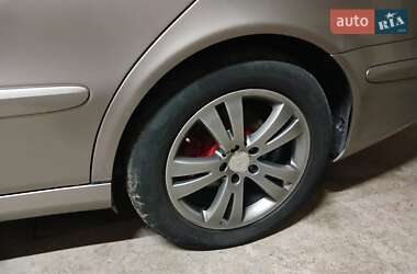 Седан Mercedes-Benz E-Class 2006 в 