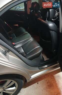 Седан Mercedes-Benz E-Class 2006 в 