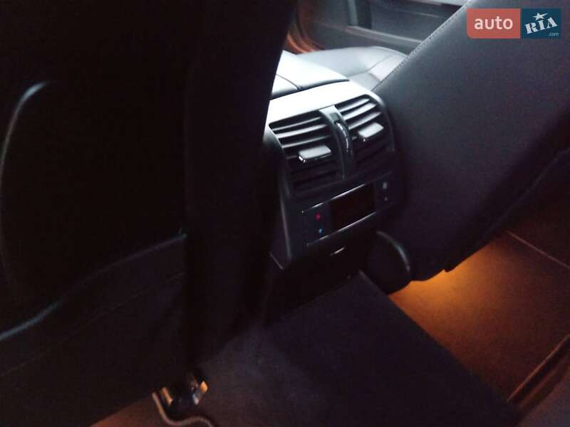 Універсал Mercedes-Benz E-Class 2015 в Луцьку