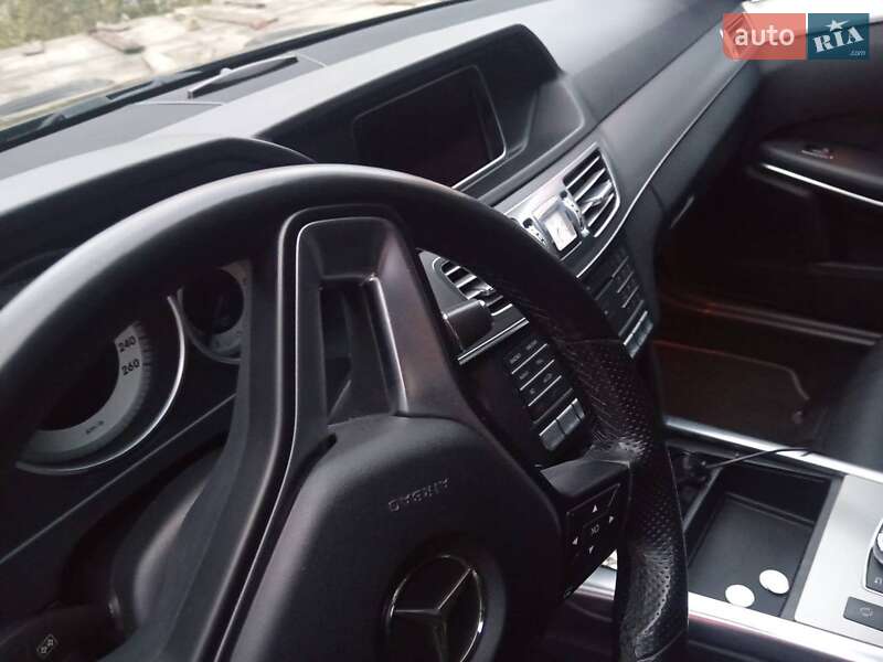 Універсал Mercedes-Benz E-Class 2015 в Луцьку