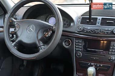 Седан Mercedes-Benz E-Class 2003 в 