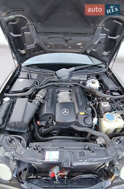 Седан Mercedes-Benz E-Class 2001 в 