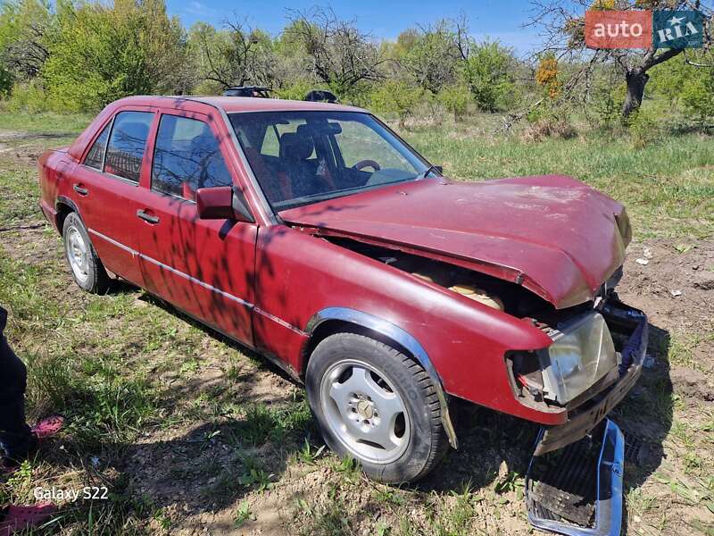 Седан Mercedes-Benz E-Class 1989 в Житомирі