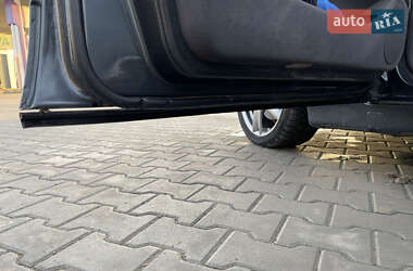 Седан Mercedes-Benz E-Class 2000 в 
