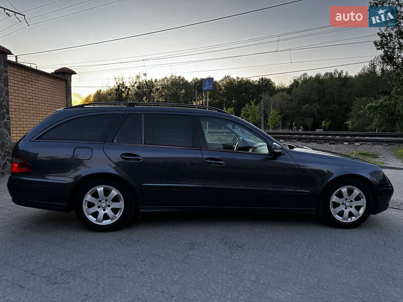 Универсал Mercedes-Benz E-Class 2009 в Львове