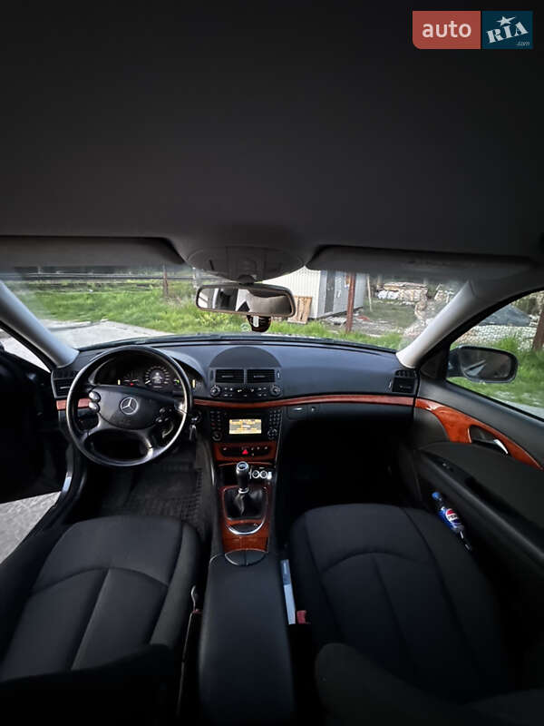 Универсал Mercedes-Benz E-Class 2009 в Львове