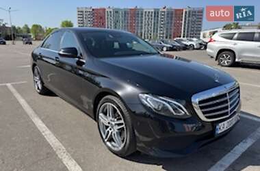 Седан Mercedes-Benz E-Class 2019 в Киеве