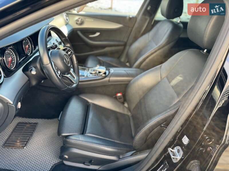 Седан Mercedes-Benz E-Class 2019 в Киеве