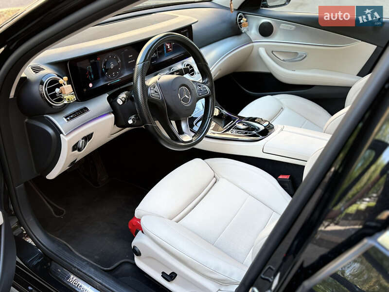 Седан Mercedes-Benz E-Class 2016 в Ізмаїлі