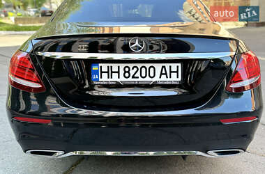 Седан Mercedes-Benz E-Class 2016 в 