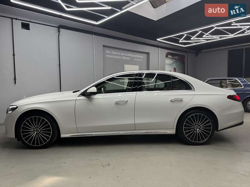 Седан Mercedes-Benz E-Class 2024 в Киеве