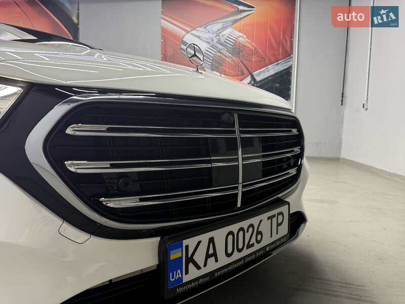Седан Mercedes-Benz E-Class 2024 в Киеве